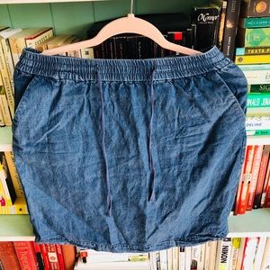 Denim skirt